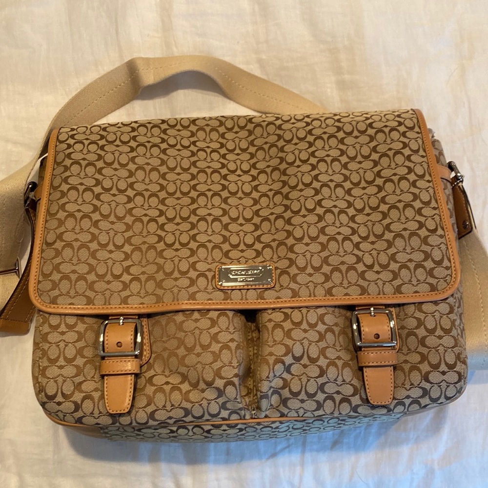 Never been used Coach Signature Messenger Bag